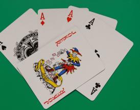 Joker-poker: regler, udbetalingstabeller og tilbagebetalingsprocenter