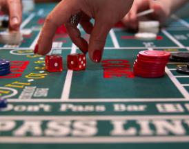 Craps guide: Forstå Pass Line, Don’t Pass og en strategi til succes
