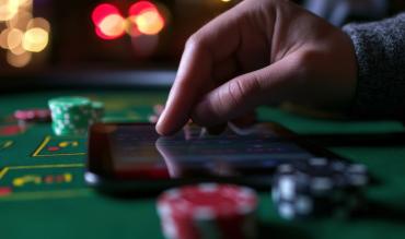 Syv fokuspunkter til at spille online videopoker med succes