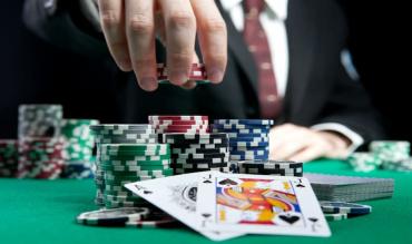 Videopoker: Lave par er stærkere end du tror
